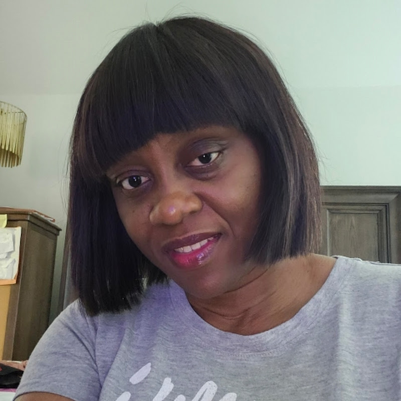 Isabella Osawaye Logo