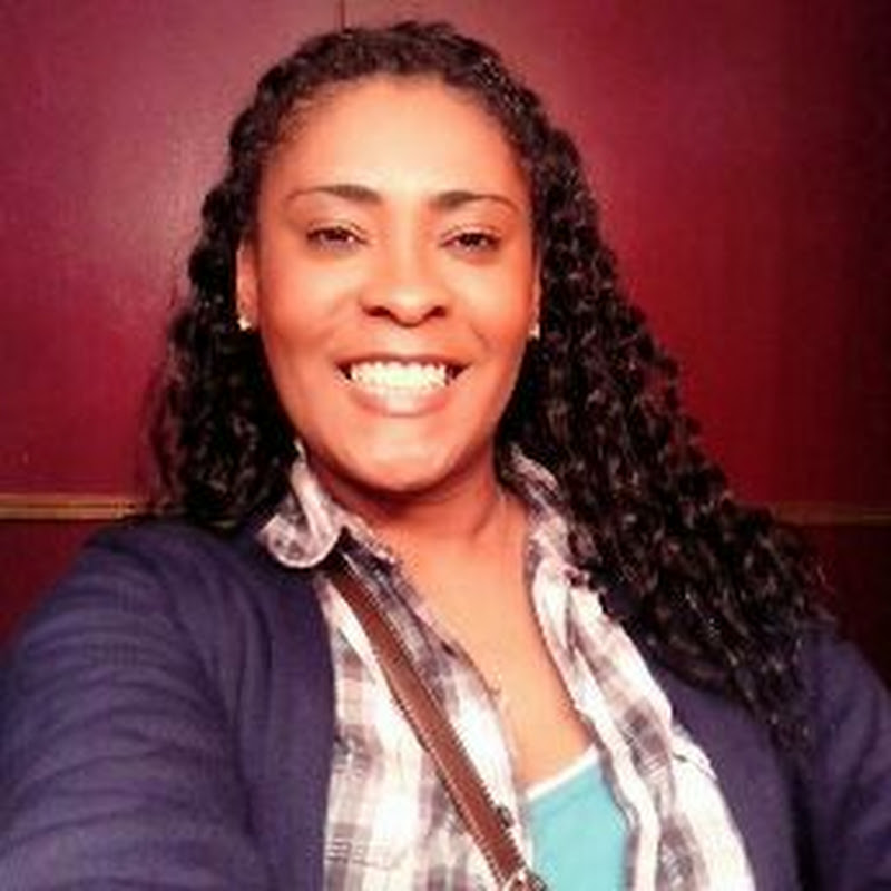 Grandma's House Logo