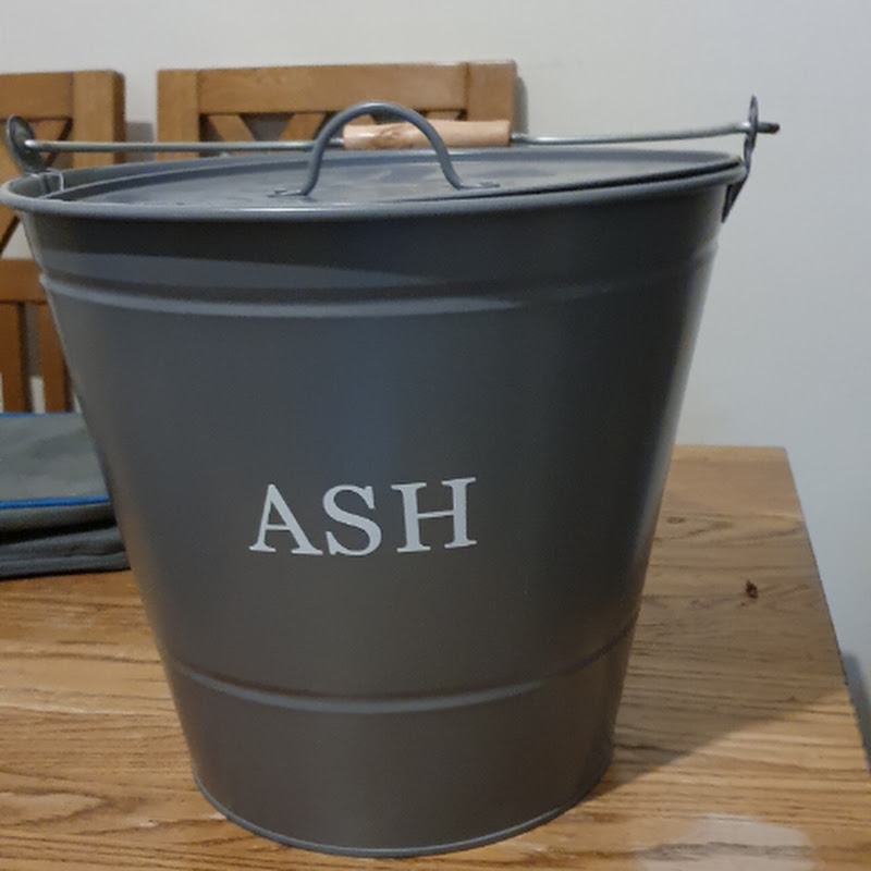 Ash N Logo