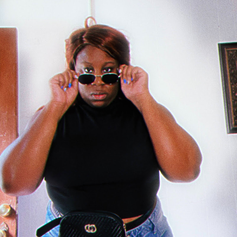 Ericka Ige| Read The Room Logo