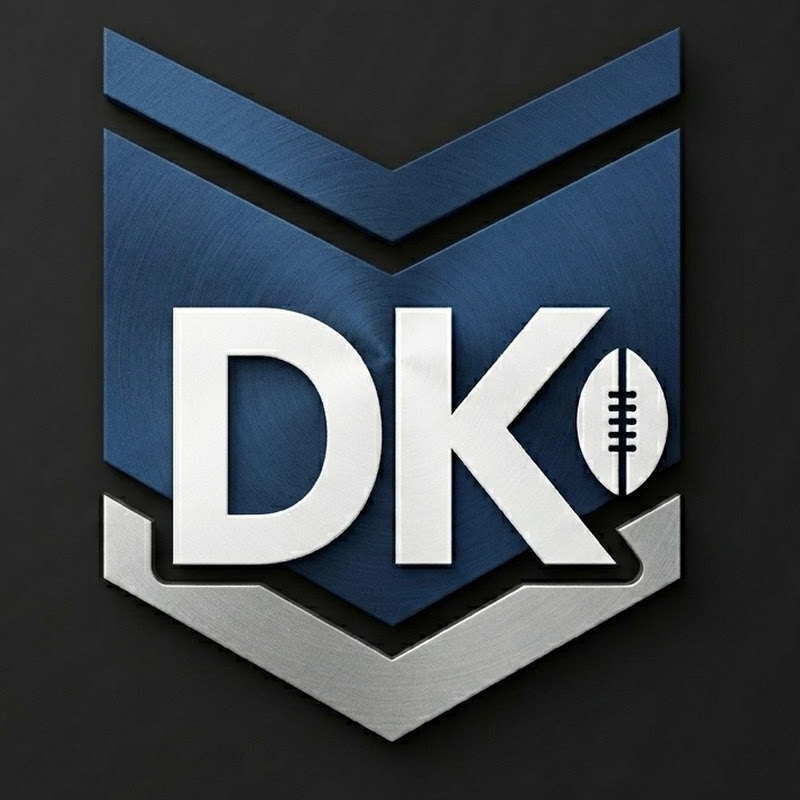 DEE KNOWS. Logo