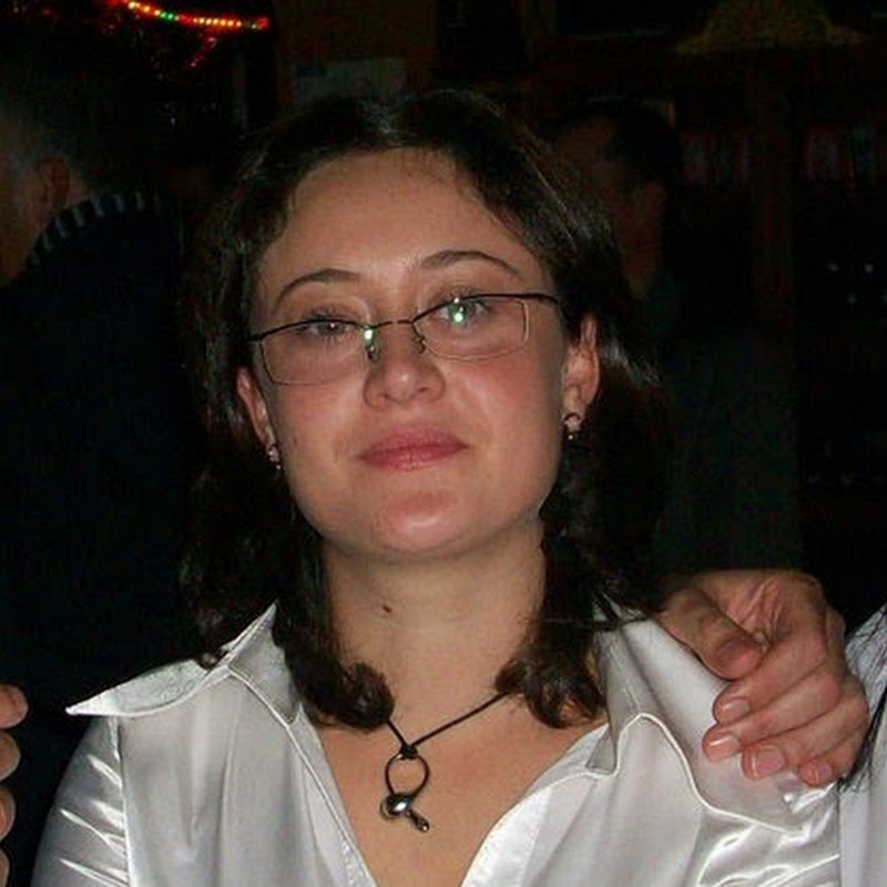 Marlen Munteanu Logo