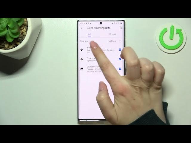 Video thumbnail for How to Clear Browser Data on SAMSUNG Galaxy S22 Ultra - Remove Browser Data
