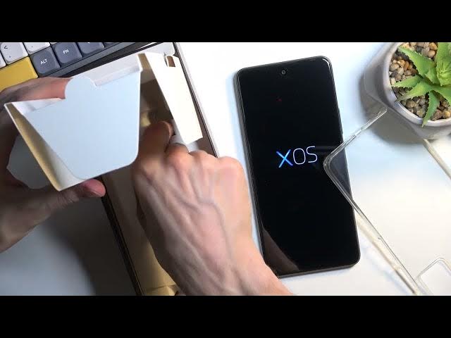 Video thumbnail for INFINIX Hot 11s Unboxing - Overview