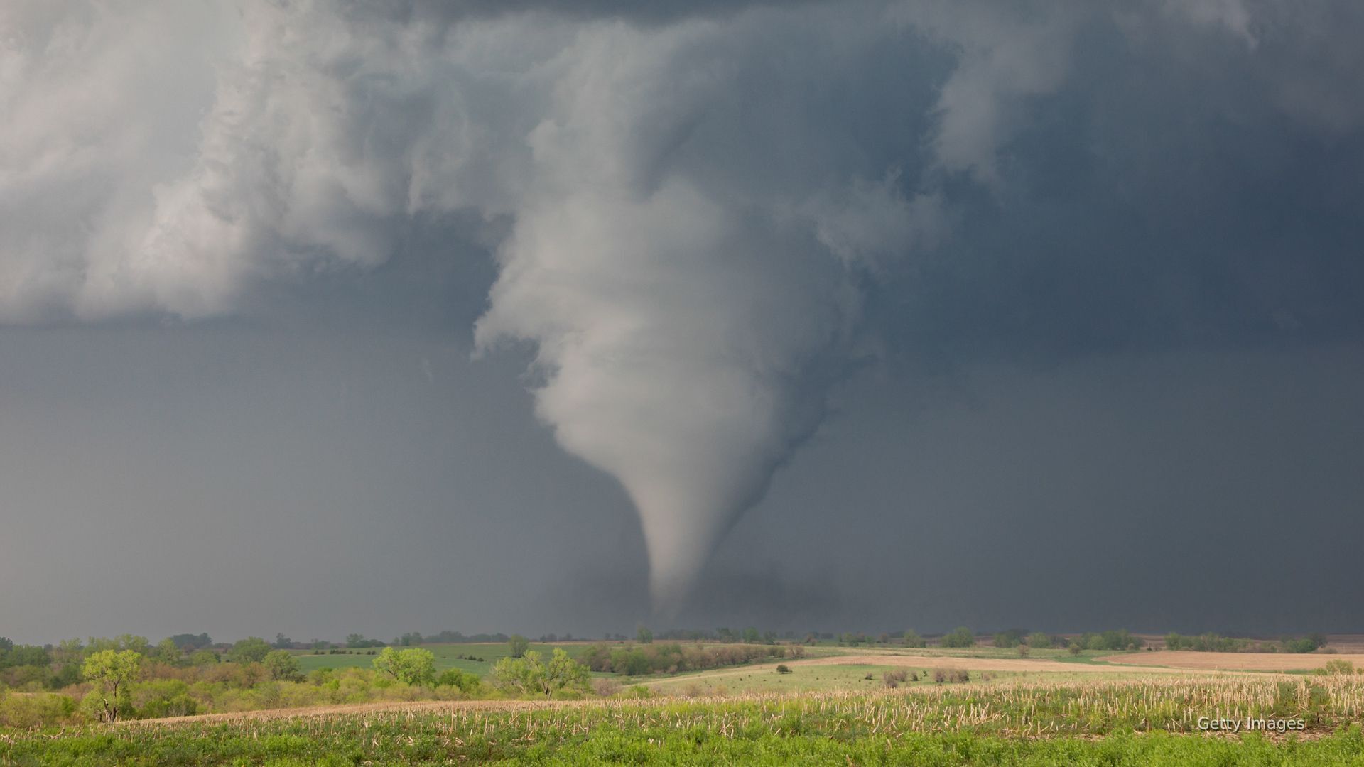 Video thumbnail for Winter tornado threat persists as experts warn of seasonal risks