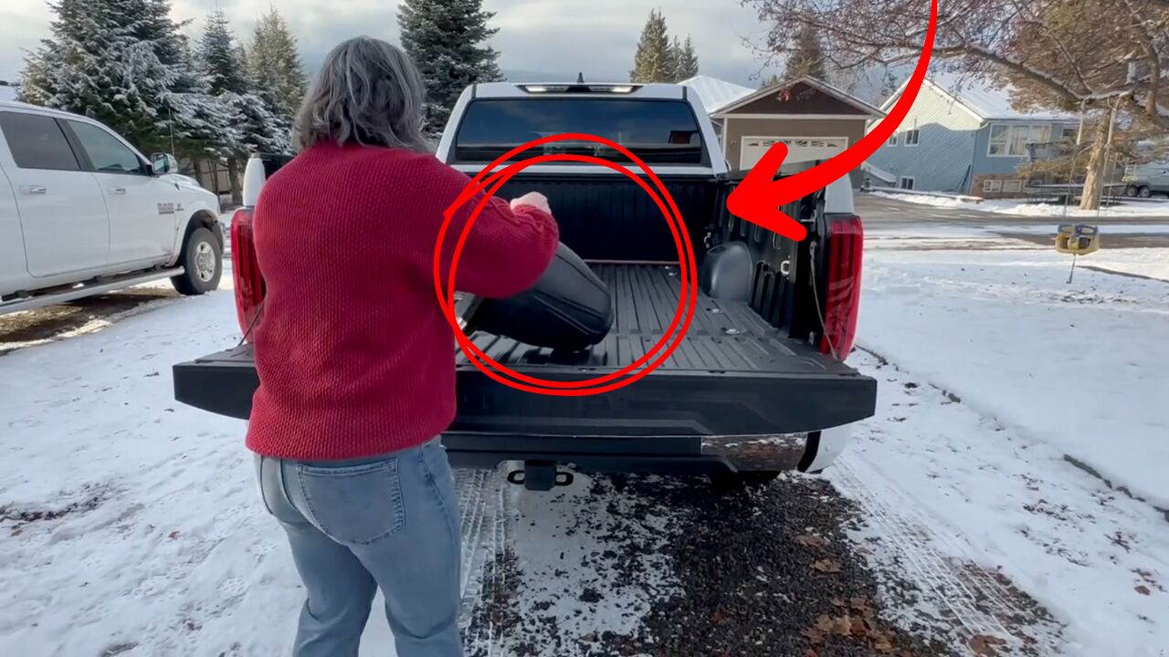 Video thumbnail for Grab a Walmart planter for this GENIUS front porch idea!