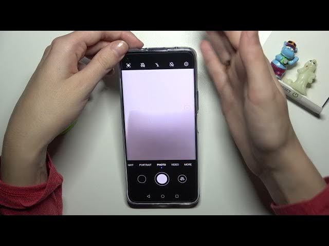 Video thumbnail for How to Enable / Disable Mirror Effect in HUAWEI Nova 8i - Flip Selfies