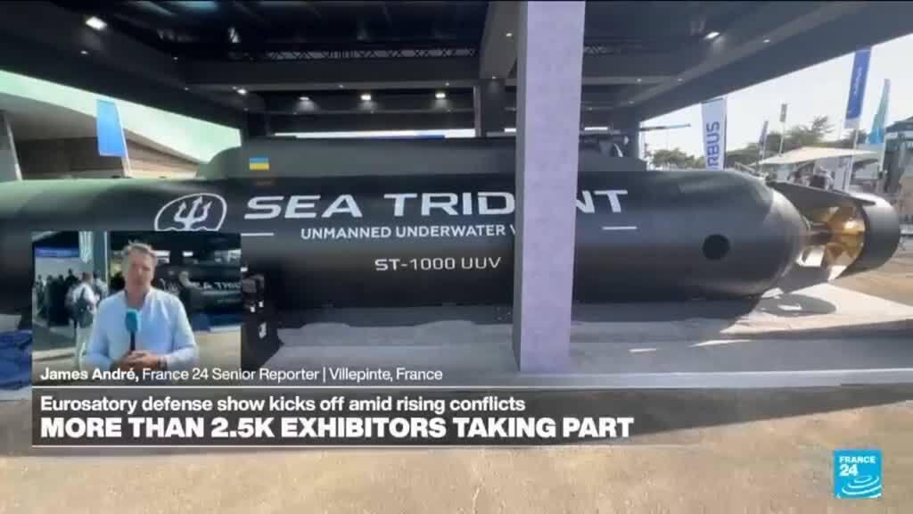 Video thumbnail for AI, drones and Ukrainian tech on show at Eurosatory defense fair