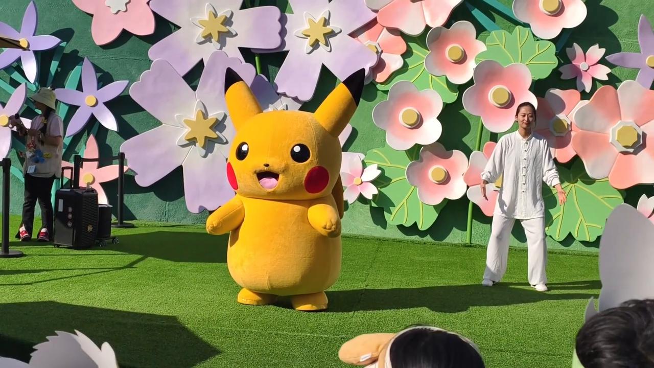 Video thumbnail for China: Pok é mon Paradise in Shanghai 4.