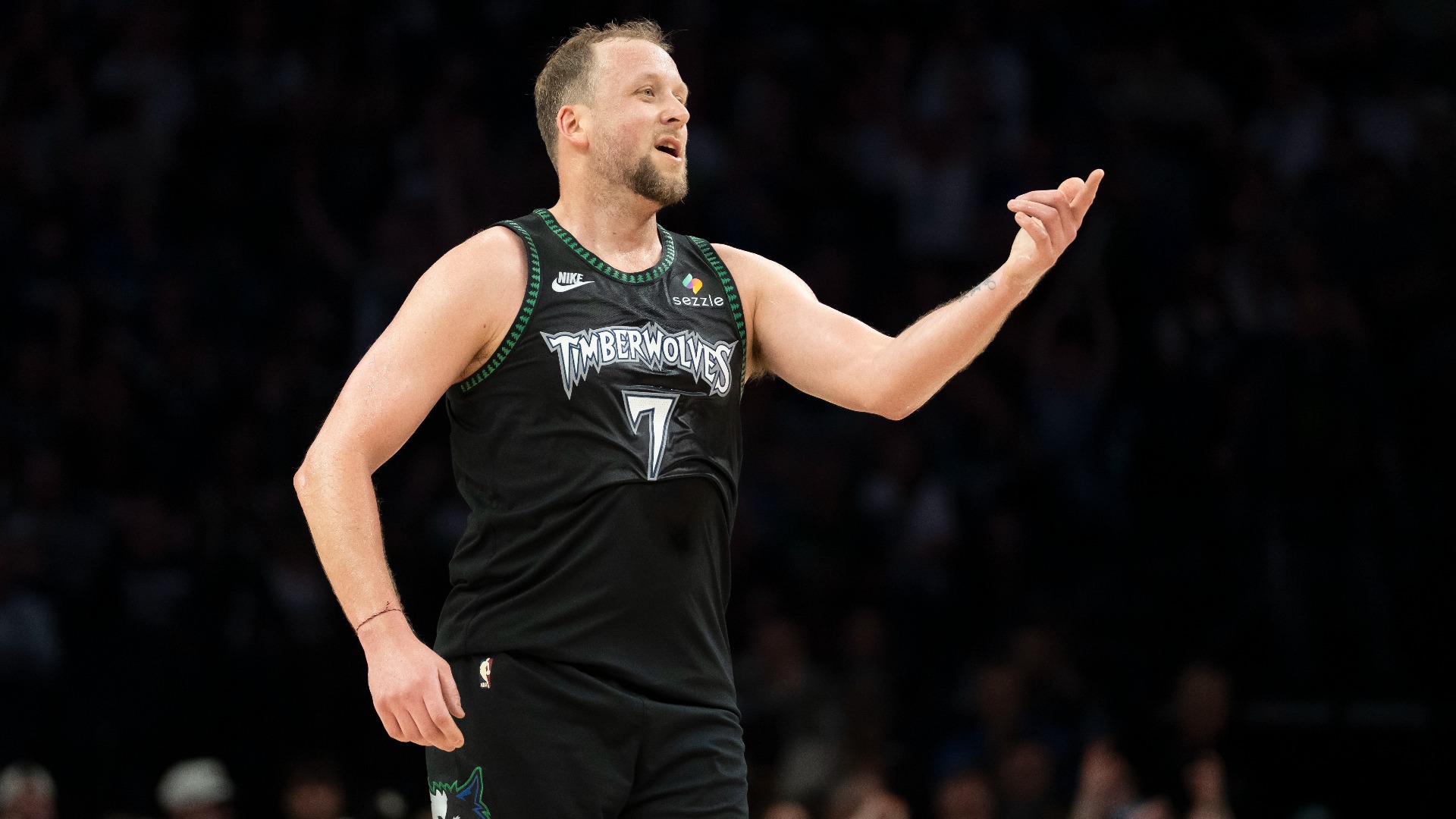 Video thumbnail for Joe Ingles Returns to Melbourne United, Signs NBL Deal