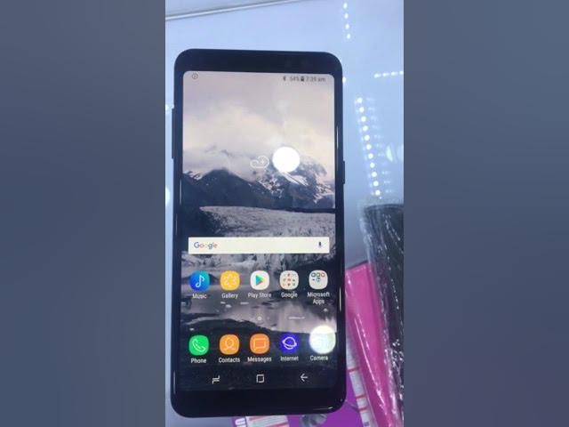 Video thumbnail for Samsung Galaxy A8 2018