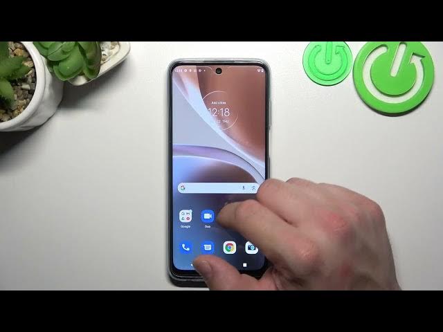 Video thumbnail for How to Turn On & Turn Off the Screen Locking Sounds on MOTOROLA Moto G32