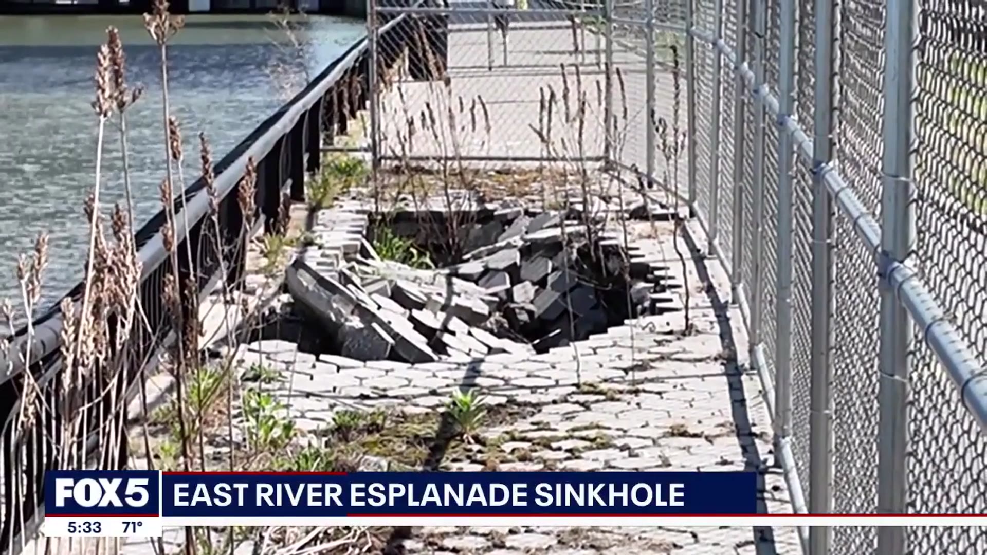 Video thumbnail for Sinkhole near East River not fixed in years, residents say