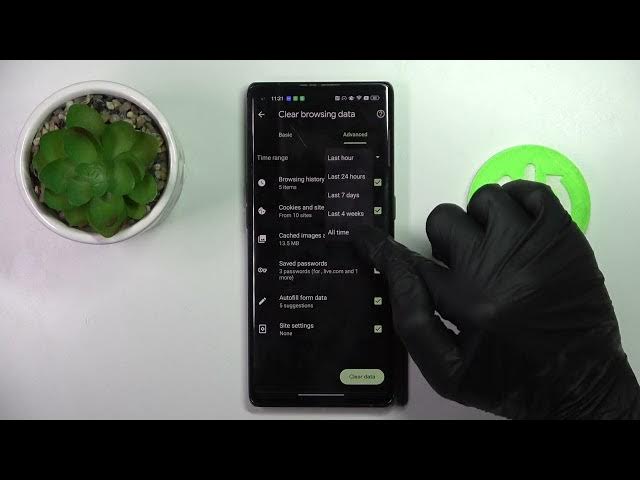 Video thumbnail for How to Clear Browsing Data on Oppo Find X3 Neo - Delete Browser History