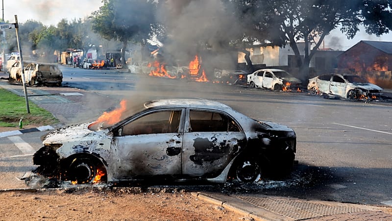 Video thumbnail for Heightened security at anti-immigrant hotspots in South Africa