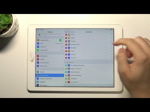 Video thumbnail for How to Adjust Control Center Shortcuts in iPad Air 1st Generation - Manage Shortcuts