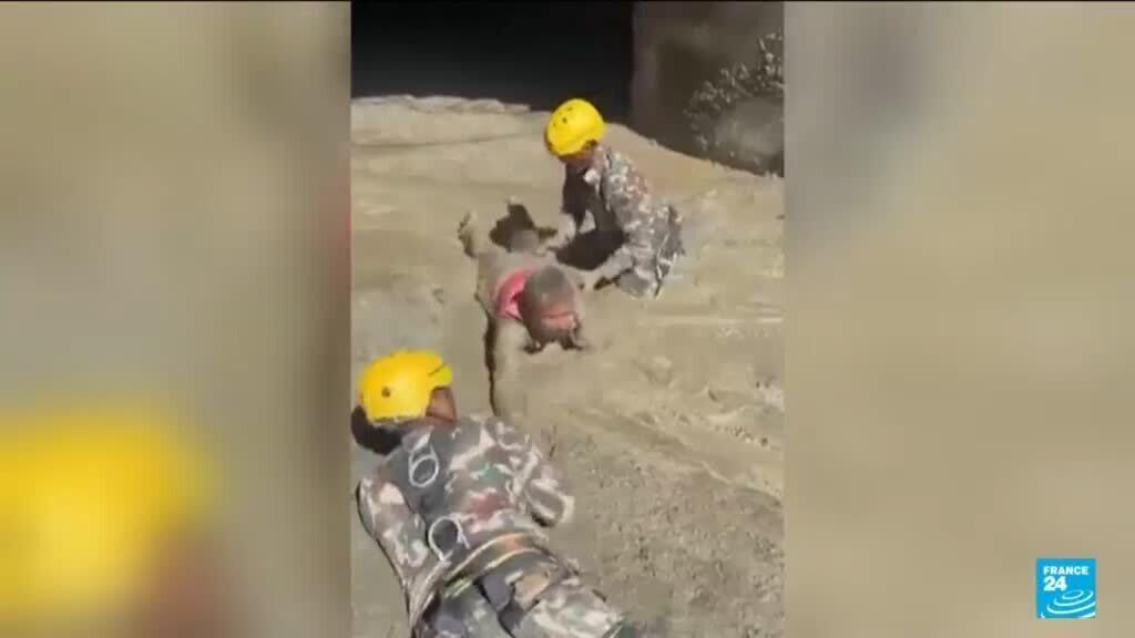 Video thumbnail for Nepal flood survivors rescued from hydropower tunnel