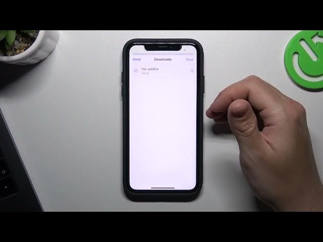 Video thumbnail for You Won't Believe How Easy It Is to Find Downloads on iPhone Safari!