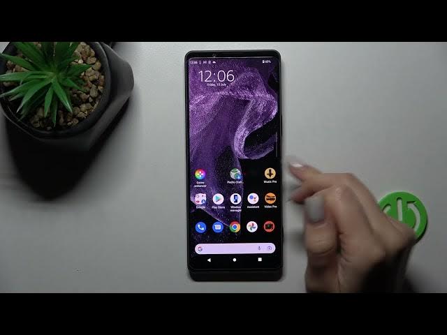 Video thumbnail for How to Enable Google Feed on SONY Xperia 1 IV - Disable Google Feed