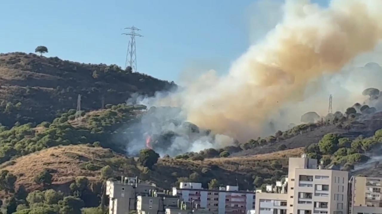 Video thumbnail for Spain: Wildfire Near Barcelona Forces Residents to Evacuate, Shelter 2.