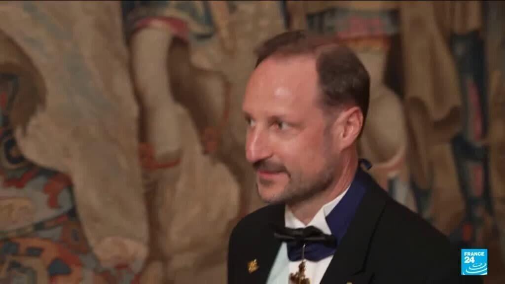 Video thumbnail for King Harald's death puts focus on Norway's future king
