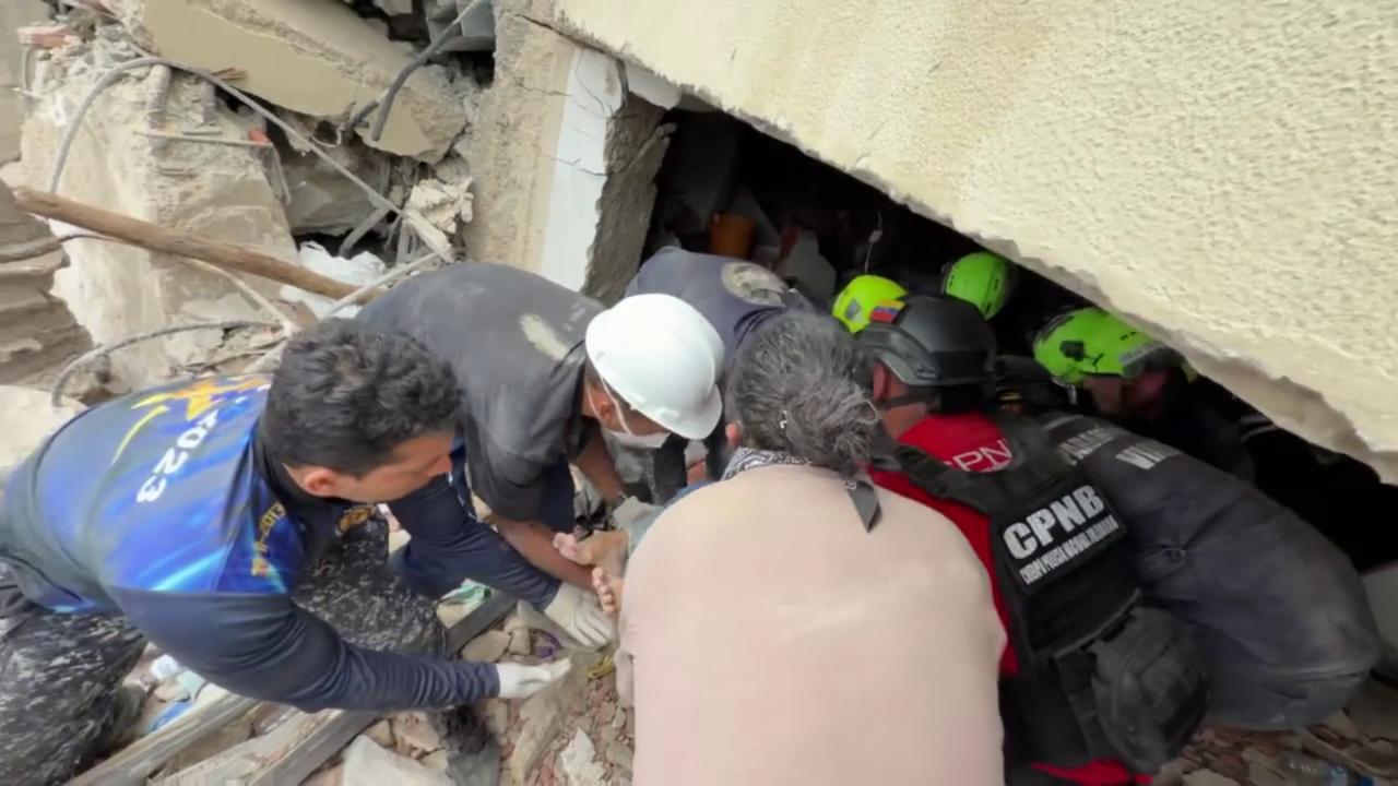 Video thumbnail for Venezuela: Three Survivors Pulled From Venezuela Earthquake Rubble After Overnight Rescue Effort.