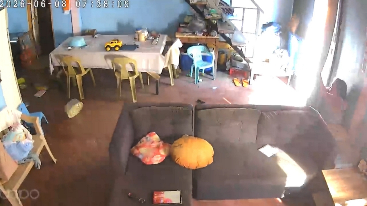 Video thumbnail for Grandma Protects Toddler During Earthquake Shock