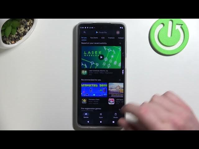 Video thumbnail for MOTOROLA MOTO G82 - How to Make Call Of Duty Visible on Play Store to Download