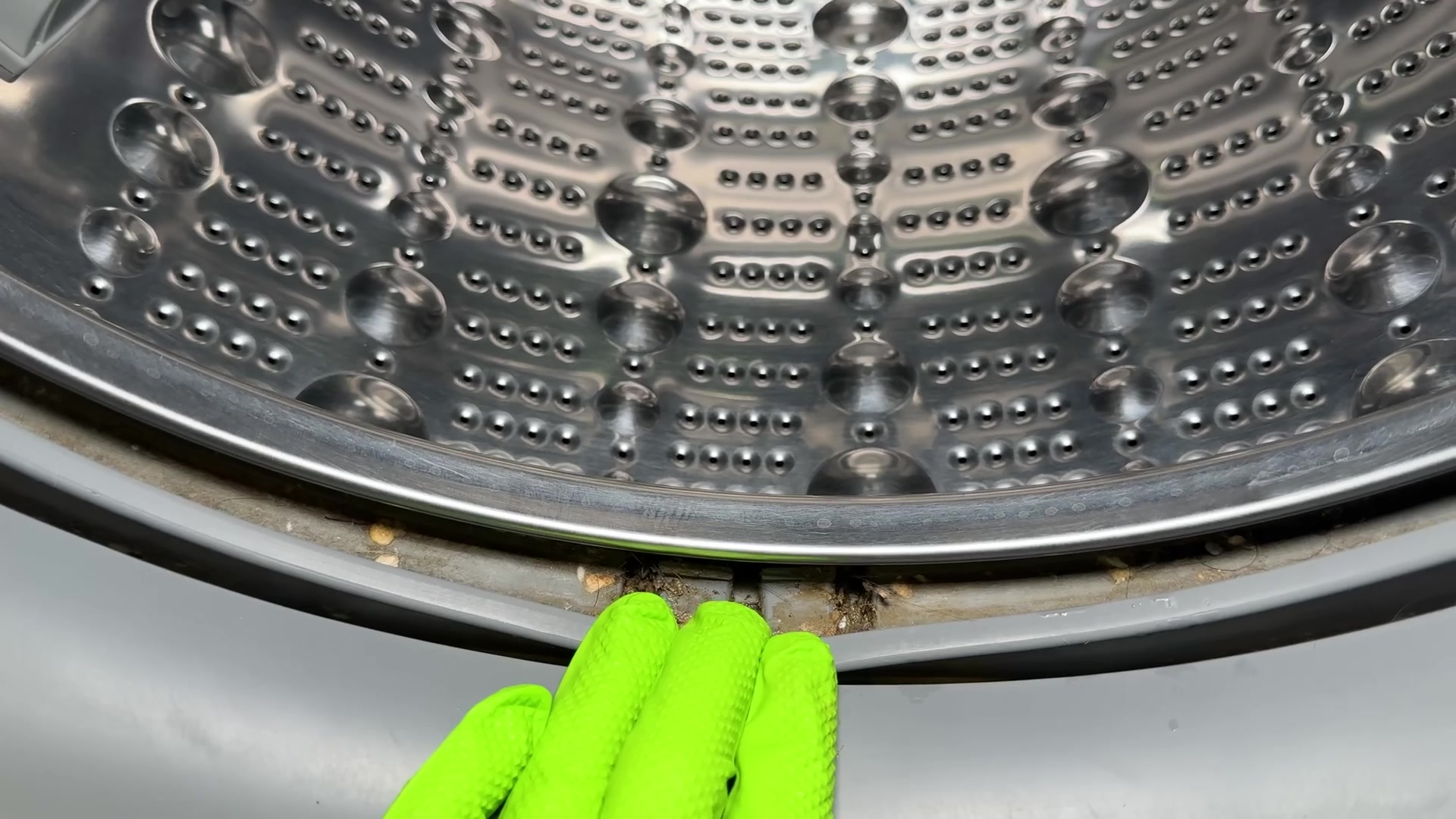 Video thumbnail for 19.How To Clean Your Front Load Washing Machine (1080p 60fps)