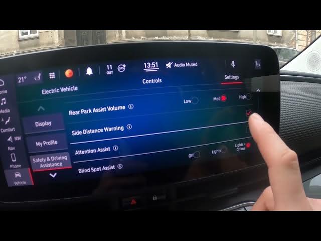 Video thumbnail for How to Enable or Disable Attention Assist in Fiat 500 Electric ( 2020 - now )