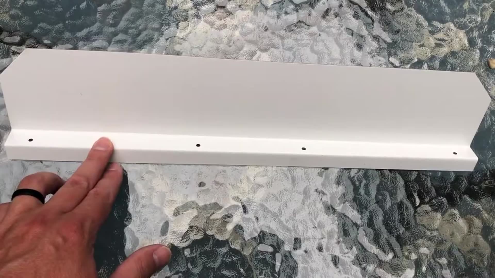 Video thumbnail for How to Install A Gutter Splash Guard(720P_60FPS)