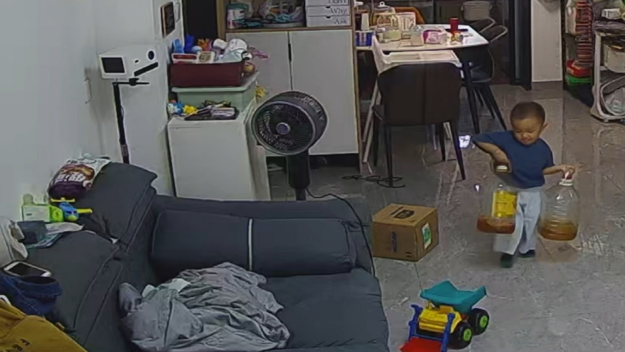 Video thumbnail for Toddler Pours Oil on Couch in Zhejiang Home