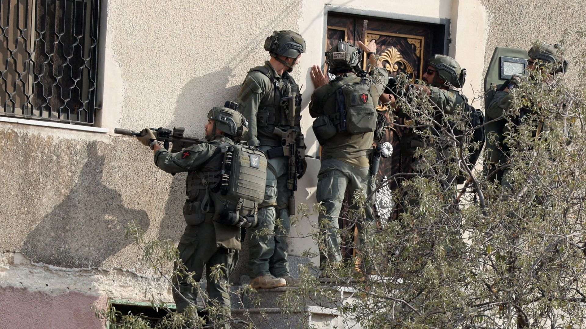 Video thumbnail for Israeli raids destroy homes and displace thousands in the West Bank