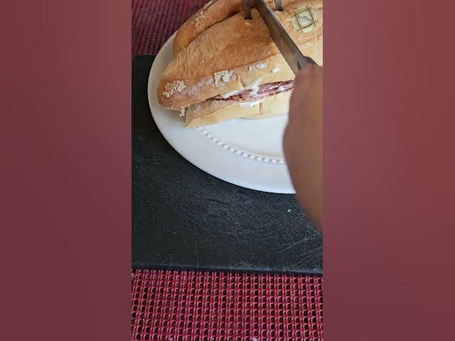 Video thumbnail for How to Cut a Sandwich Using a Carving Fork