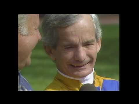 Video thumbnail for The War of The Stars - Bill Shoemaker against Valerie Perrine in a horse racing competition