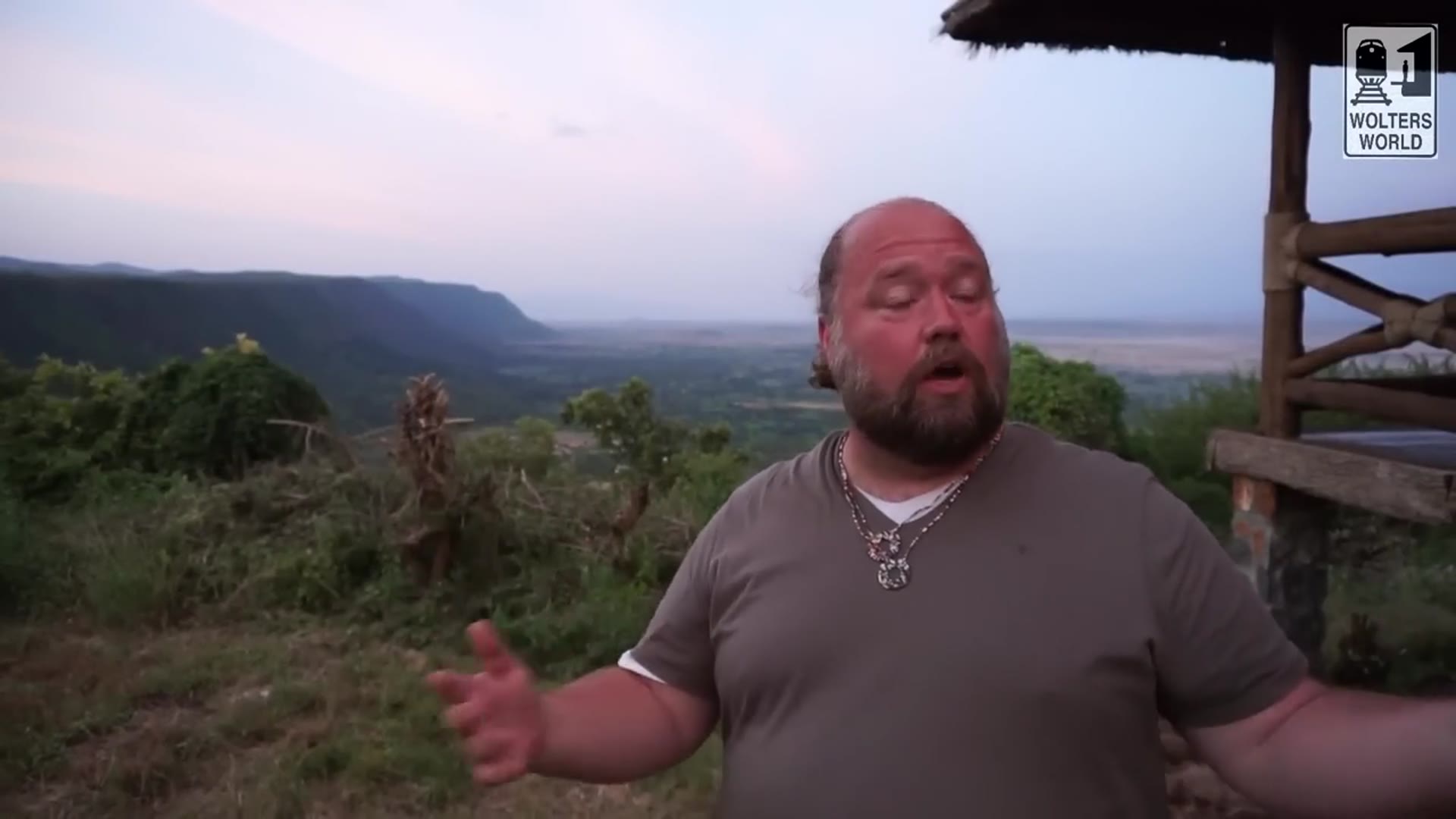 'Video thumbnail for Tanzania - How to Tip on a Safari in the Serengeti'