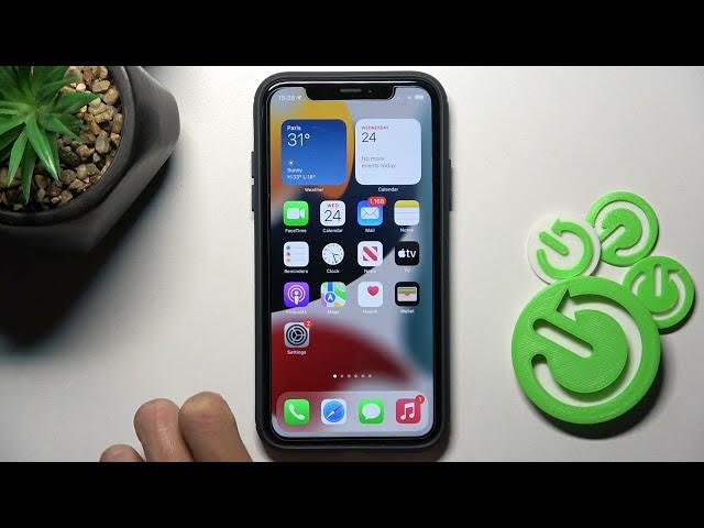 Video thumbnail for Flashlight Tricks for iPhone | Useful Torch Features