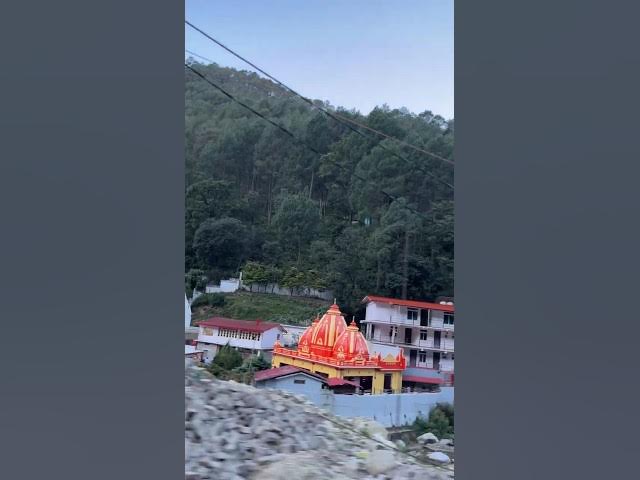 Video thumbnail for @bisht_of_hills #almora #viralvideo #trending #neemkarolibaba #bajrangbali 🙏🙏🚩🚩🚩
