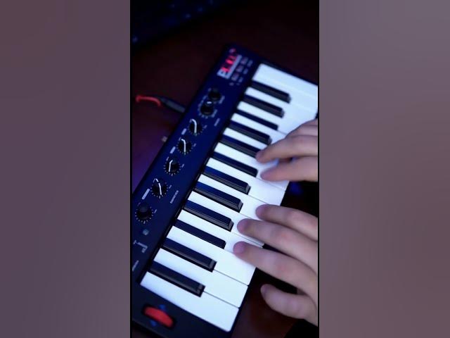 Video thumbnail for Boşluğa düşəndə 😃😃😃#zikobeats #remix #trend