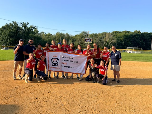 Video thumbnail for Islip Little League softball wins state championship