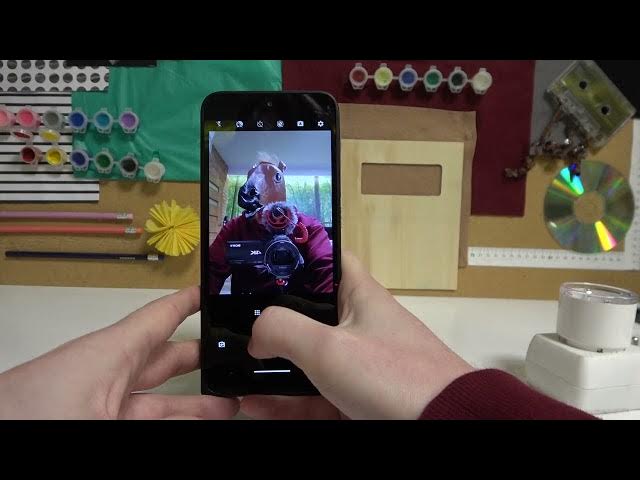 Video thumbnail for How to Take Selfie on MOTOROLA Defy - Use Front Camera