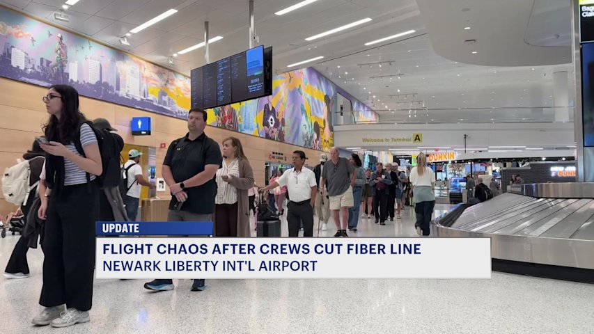 Video thumbnail for Travelers face lingering delays as officials work to recover from Newark airport meltdown