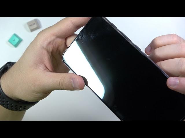 Video thumbnail for Does Motorola Moto E20 have Installed Screen Protection by Default?  EU Distribution