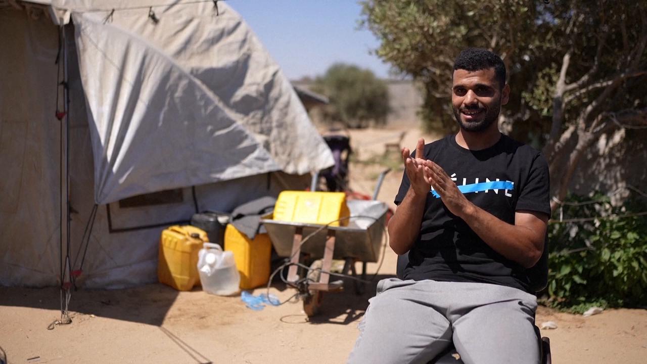 Video thumbnail for From pitch to tent: A Gaza footballer's World Cup dream interrupted.