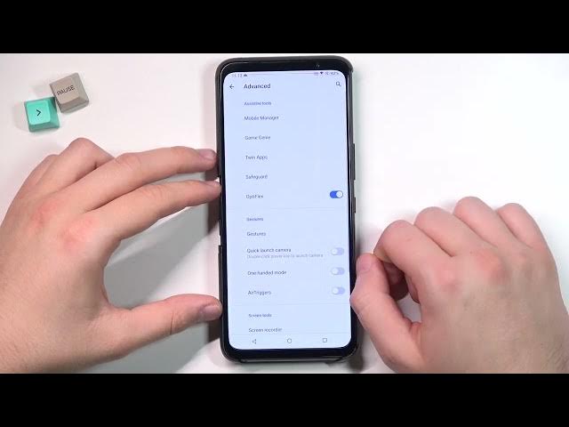 Video thumbnail for How to Turn Off Glove Mode on ASUS ROG Phone 5s