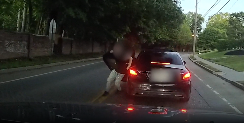 Video thumbnail for Bayville drivers on edge after attempted attacks on vehicles