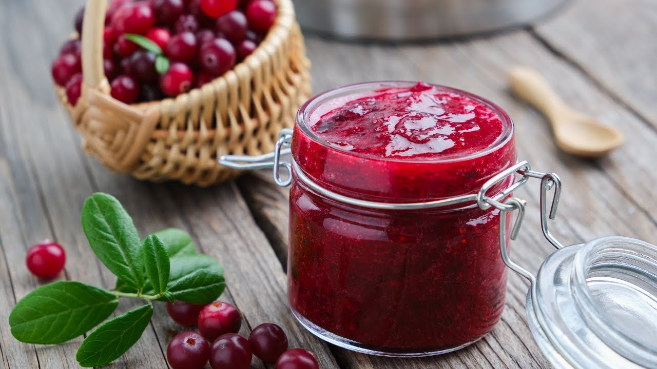 'Video thumbnail for Homemade Cranberry Jam Recipe: video blog'
