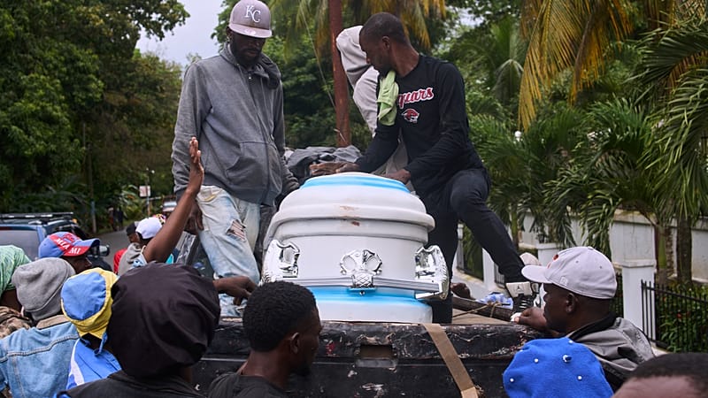 Video thumbnail for At least 30 people dead following tragic stampede at Haiti fort
