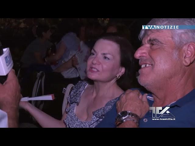 Video thumbnail for Adrano. Venerdì sera alla villa comunale al via la rassegna “Cinema sotto le stelle". Grande parteci