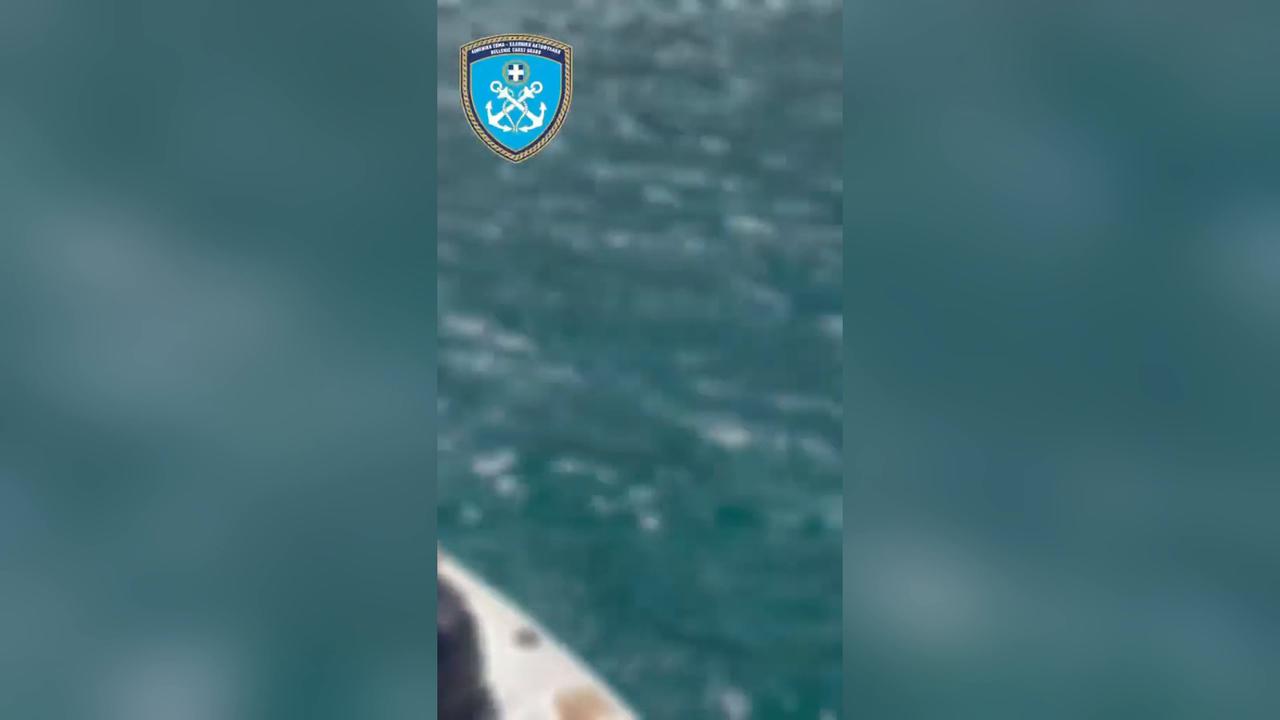 Video thumbnail for Greece: Thousands of people in Crete were evacuated due to wildfires.